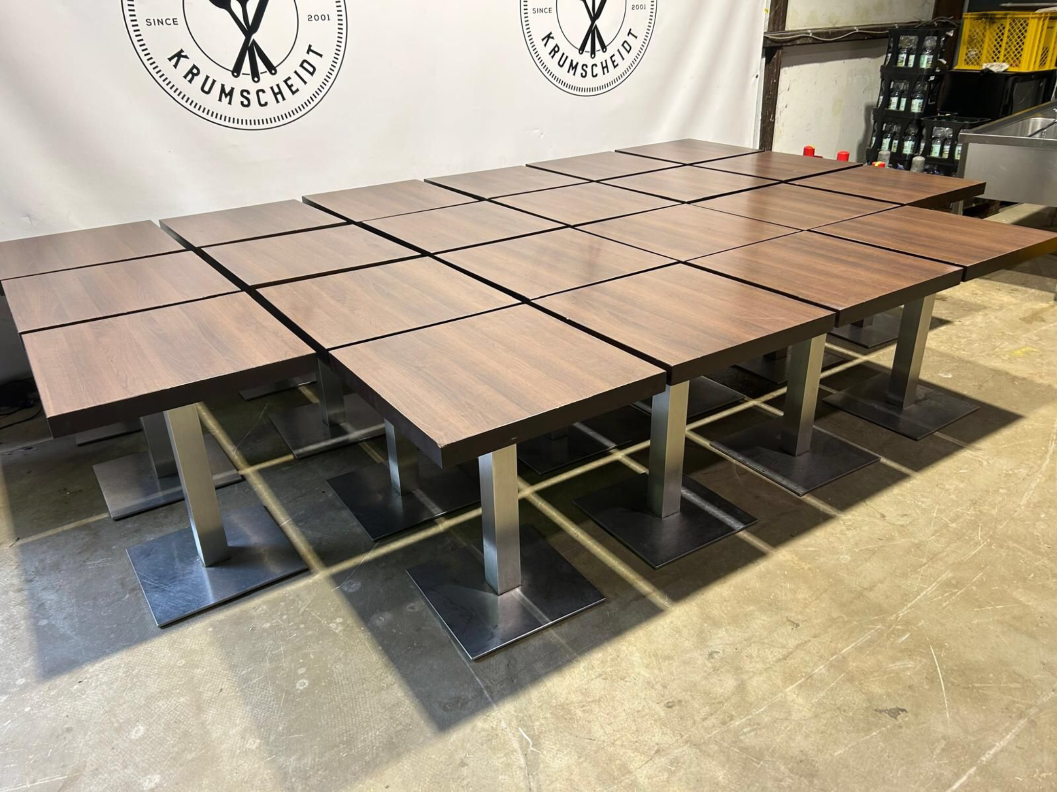 22 Tische/ Bistrotische/ Stammtische/ 65x 65