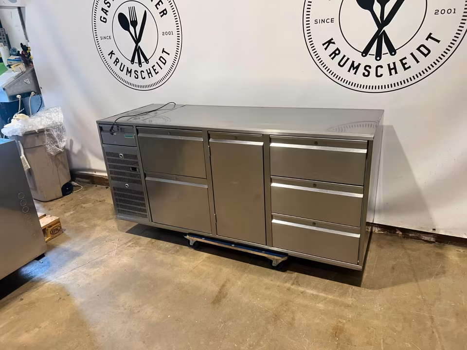 Kühltheke GN/ Kühltisch/ Unterbau/ 193x68x85cm/ kühlfertig/Theke