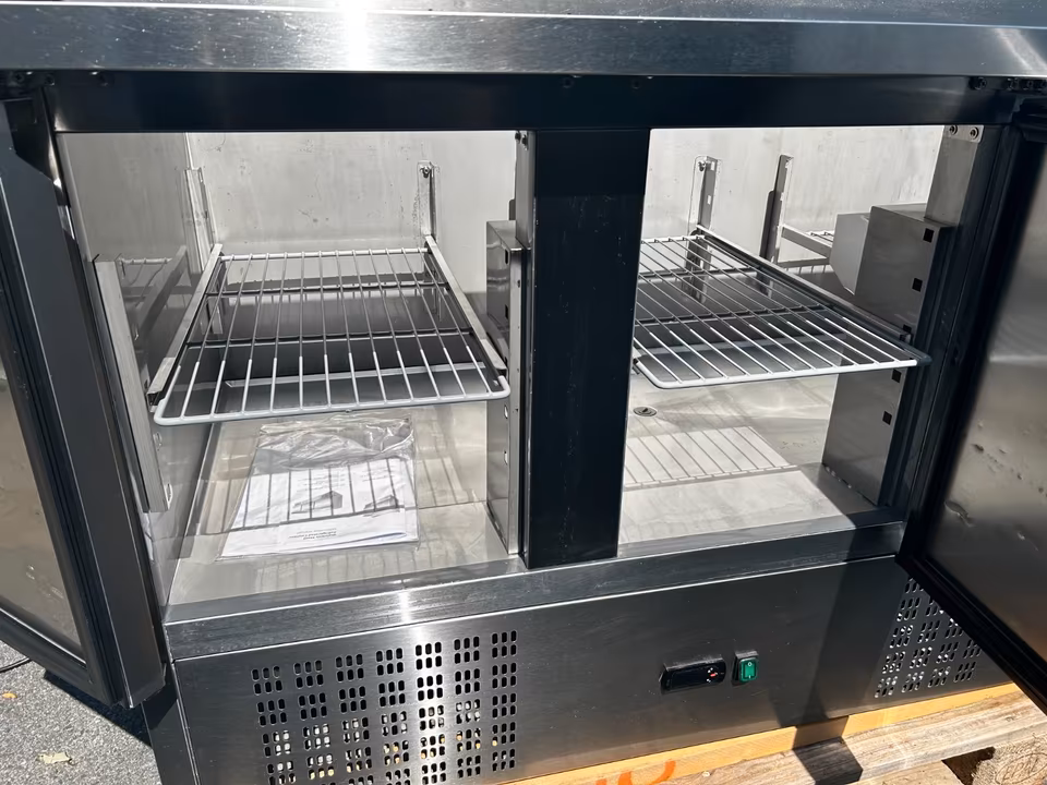 Belegestation/ Pizzatisch/ Saladette/ Kühltisch/Zubereitungstisch