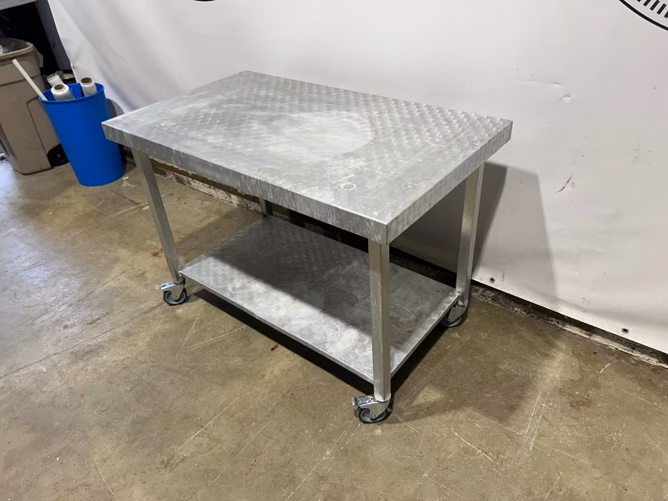 Alutisch/ Aluminium Tisch/ Arbeitstisch/ Werkstattwagen/ 120x70cm
