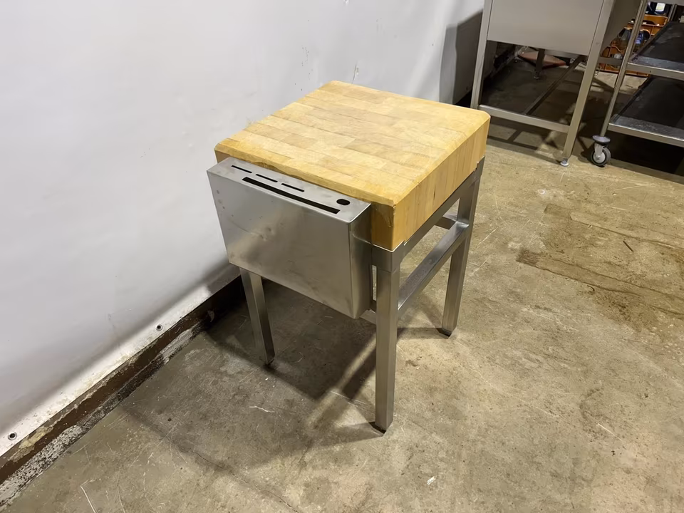 Hackklotz/ Hackstock/ Hackblock/ Zerlegetisch 50x50x82cm