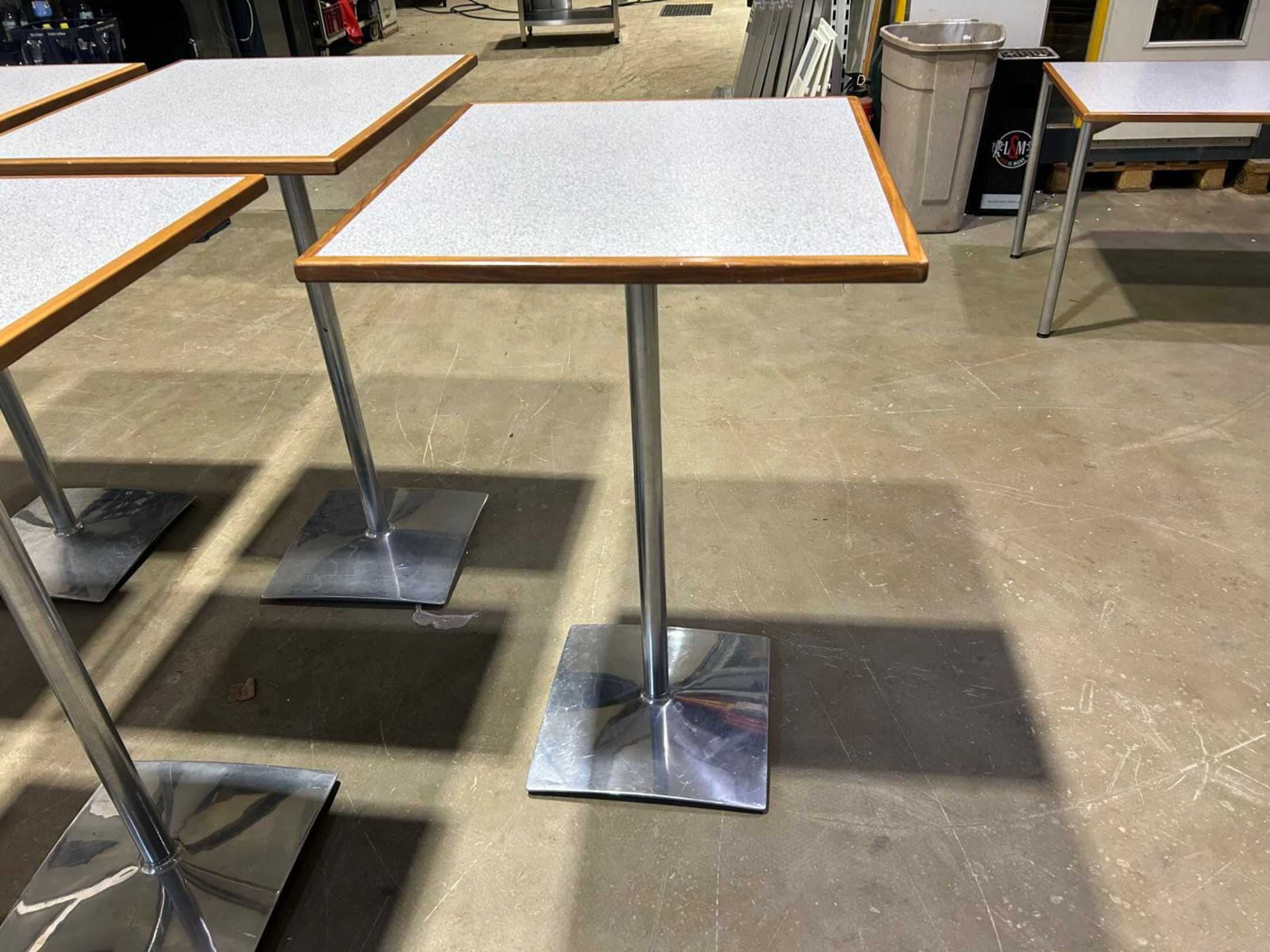14 Stehtische/ Tische /Hochtische