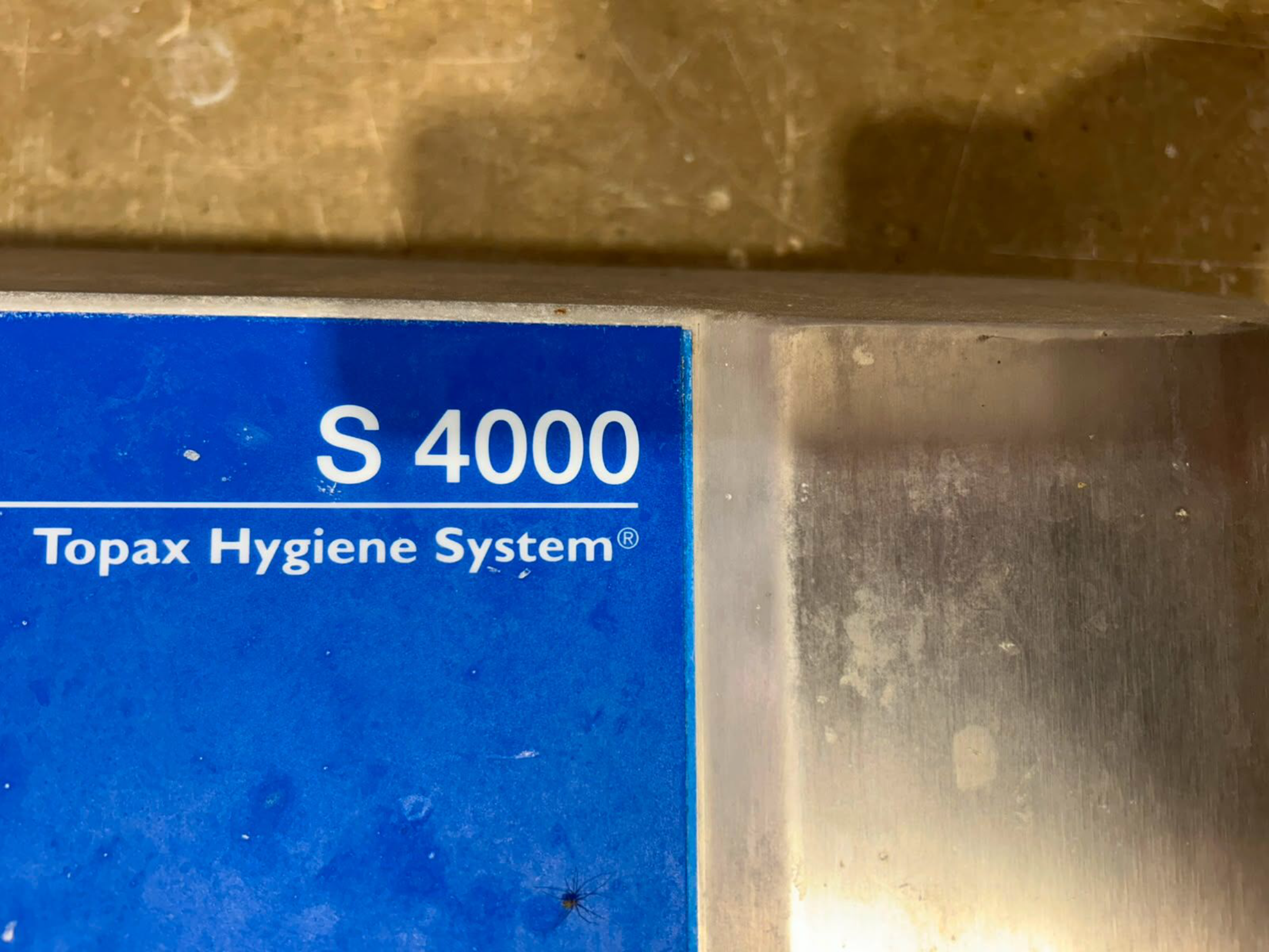 Schlauchaufroller/ Scanio S4020 Reinigungsstation/ Hygienestation