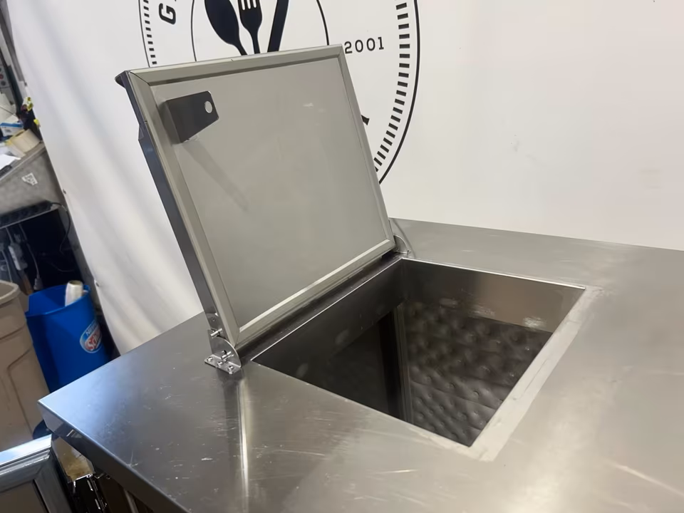 AKE 100 Abfallkühler/ Konfiskatkühler/ Mülltonnenkühler