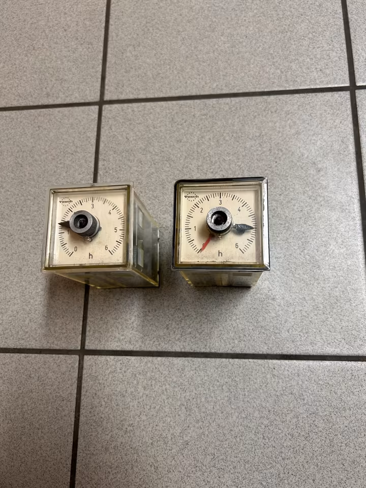 Tesch Zeitschaltuhr V 28/ 0-6 Std/ Zeitrelais/ Bastra Räucherofen