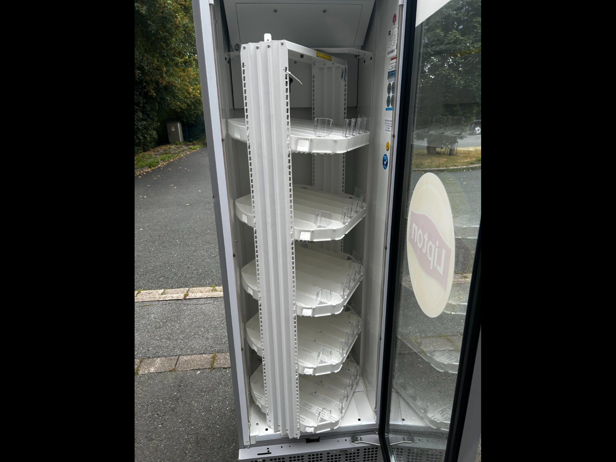 Frigoglass Smart 450 l Getränkehühlschrank/ Kühlschrank/ 429 l