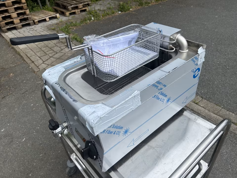 Bartscher Friteuse/115204/10 Liter/9 KW/Fritteuse