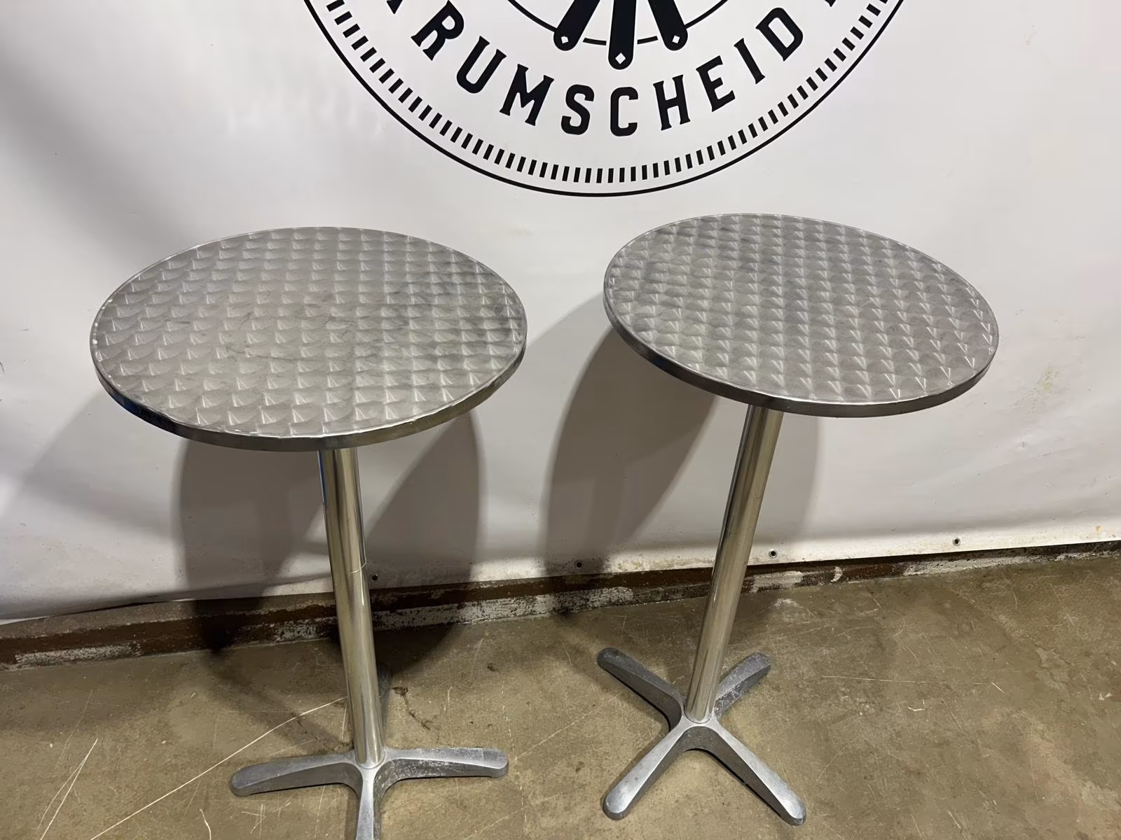 2 Stehtische/ Tische/ Tische/ Hochtische/ Diner/ Ø55cm/ Klappbar