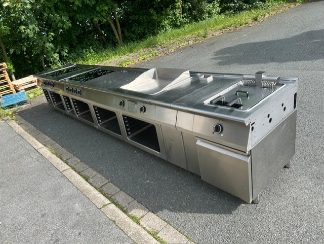 Ambach Imbisszeile/ Friteuse/ Induktionsherd/ Bratplatte/Kom Krom
