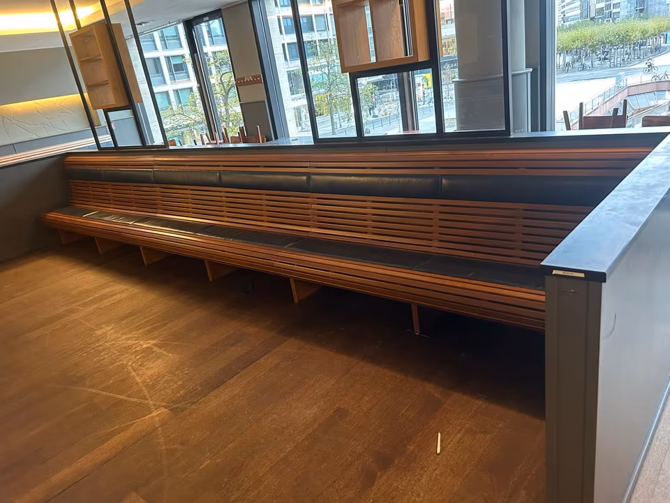 Bänke/ Polsterbänke/ Dinerbänke/ Industrie-Stil/ 54 Meter