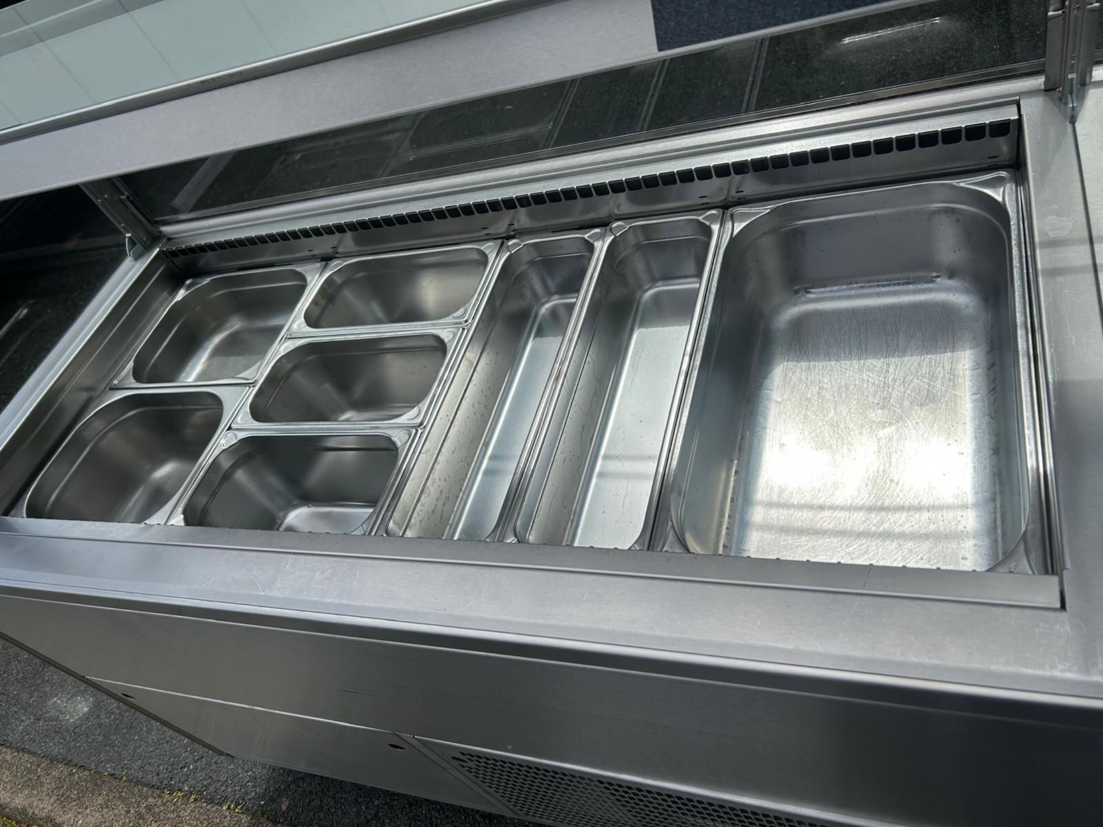 Beer Arctis EK F -4 Kühlvitrine/ Salattheke/ Saladette/ Dönertheke