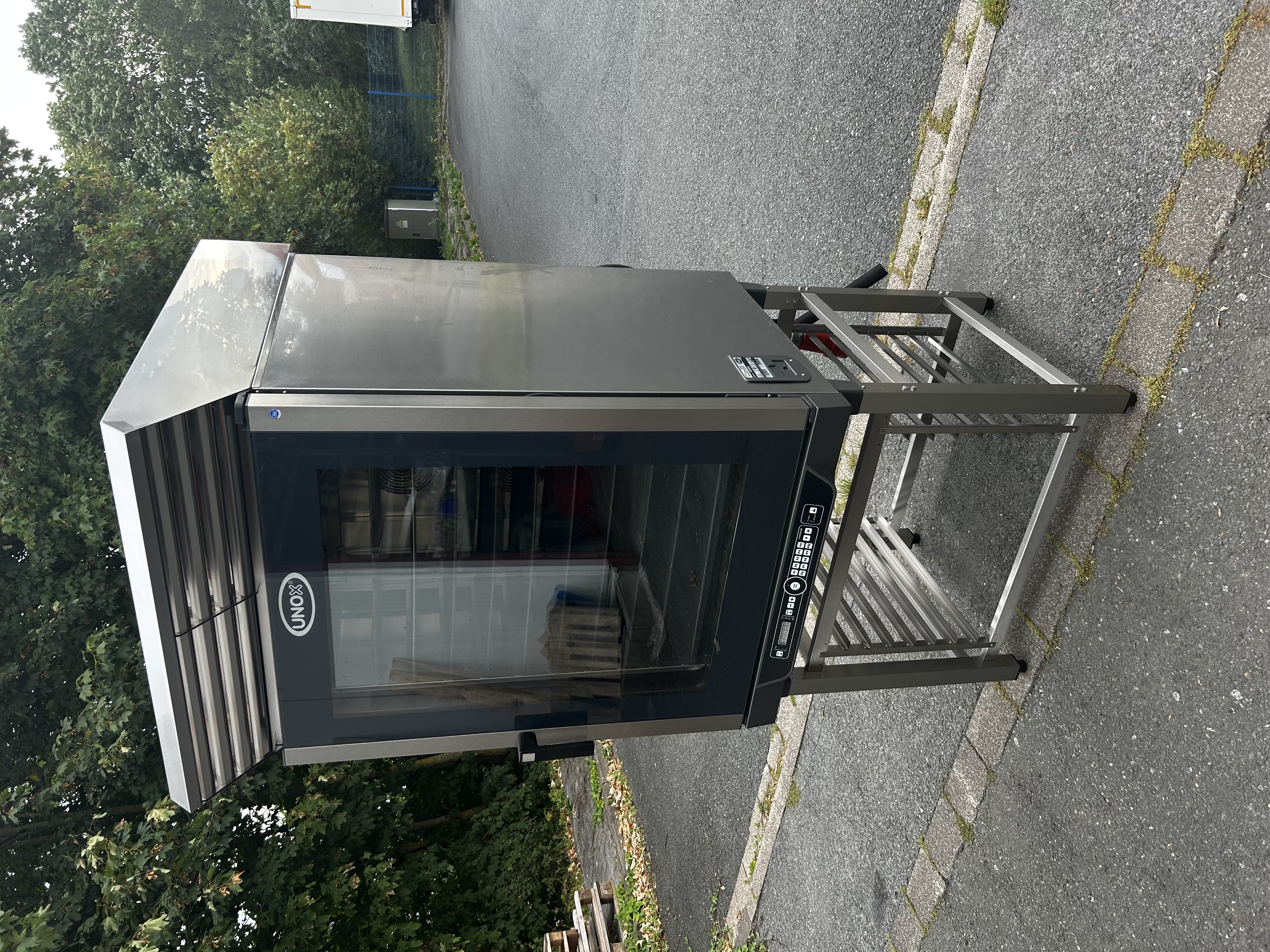 Unox XB895 Dynamic Ladenbackofen/ Backstation/ Backofen
