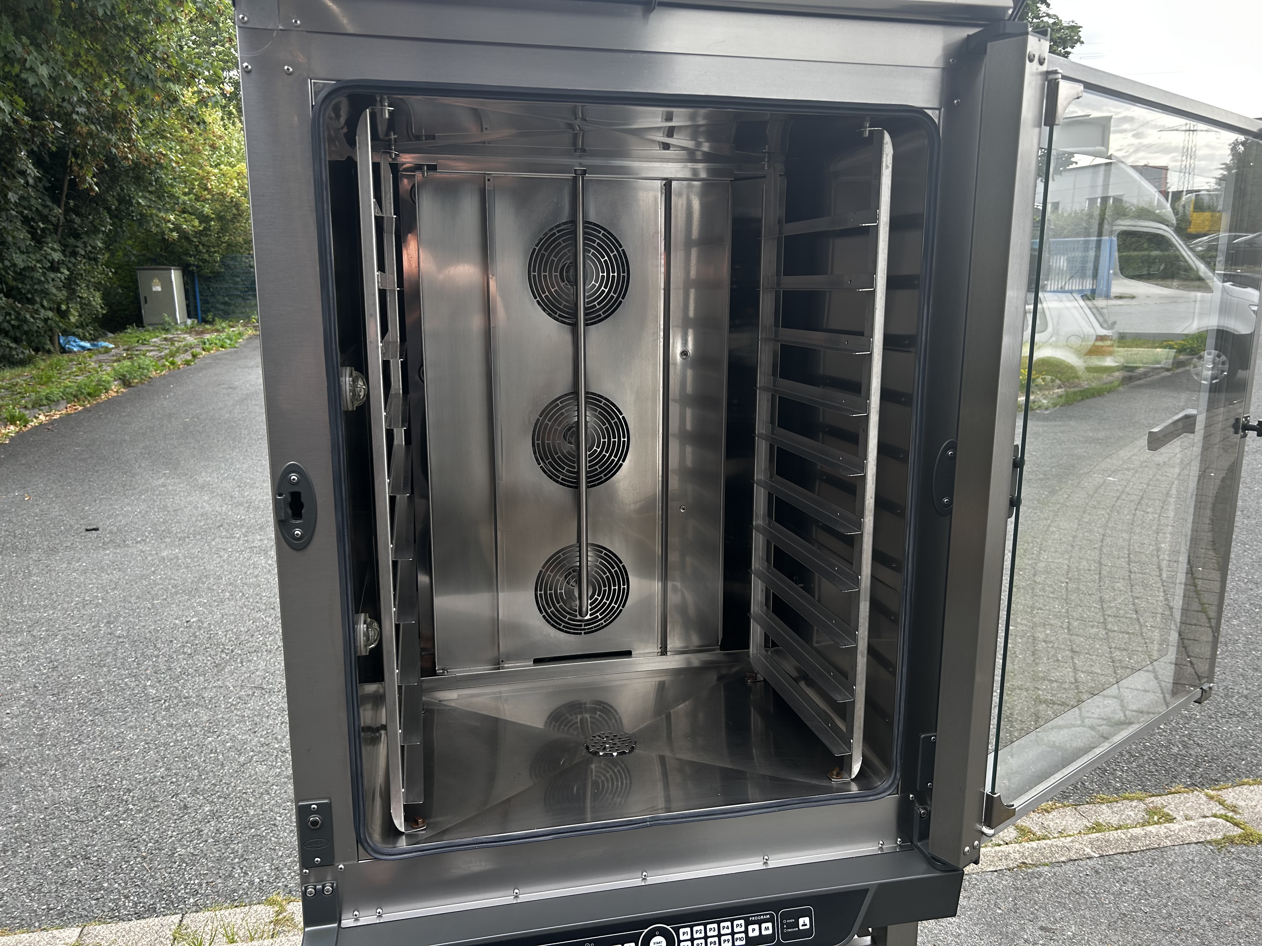 Unox XB895 Dynamic Ladenbackofen/ Backstation/ Backofen