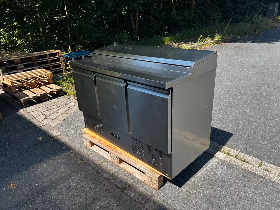 Belegestation/ Pizzatisch/ Saladette/ Kühltisch/Zubereitungstisch