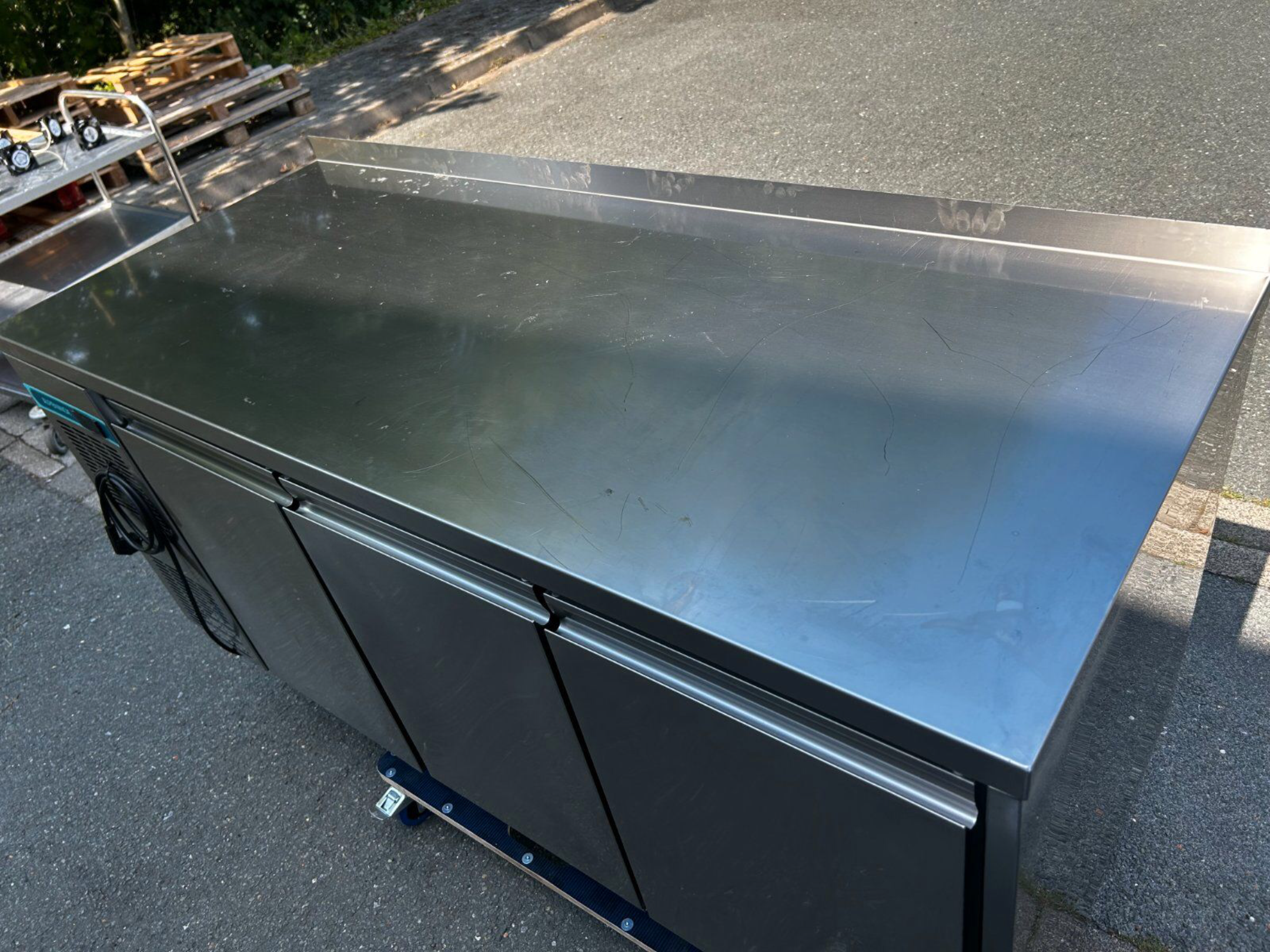 Alpeninox Premium Kühltisch 171x 70 cm/ GN 1/1