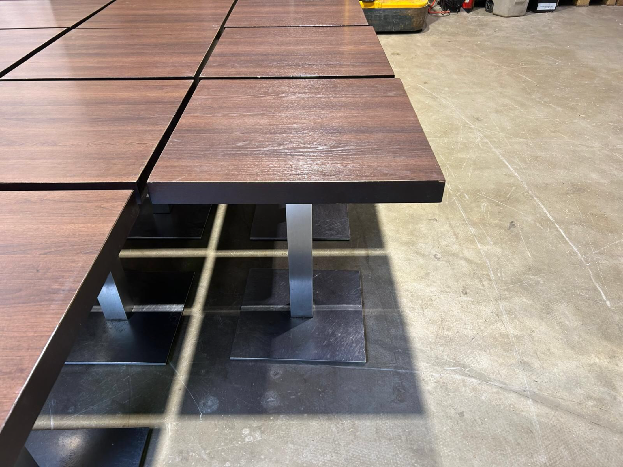 22 Tische/ Bistrotische/ Stammtische/ 65x 65