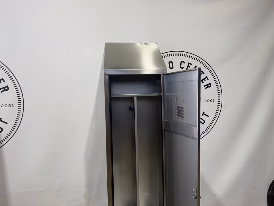 Edelstahlspint/ Spind/ Arbeitsschrank/ Umkleideschrank/ 50x43x216