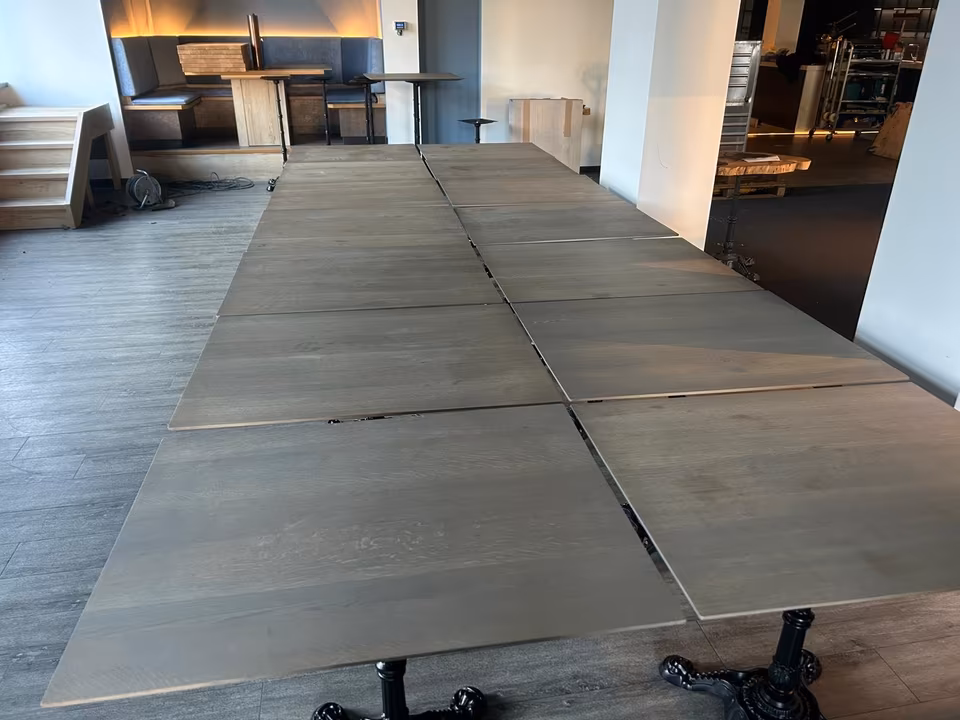 14 Tische/ Bistrotische/ Eiche Grau/ 90x70cm/ Esstische