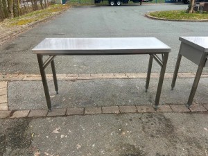 Edelstahltisch/Tisch/Arbeitstisch 152x52cm/Outdoor Küche