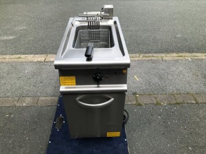 GGG Friteuse/Fritteuse 72/02 FRE/ 13 KW/Standfriteuse/15 Liter