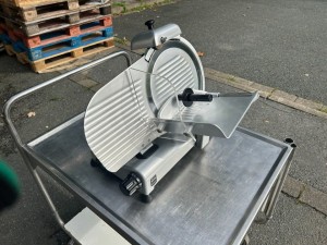 Aufschnittmaschine GFS2030/ Messer Ø30cm /230V/Messerschärfer