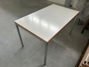 16 Tische/125x75x72cm/Konferenztische/Saaltische