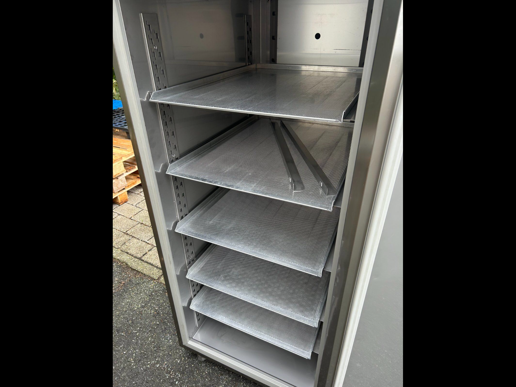 Backwarentiefkühlschrank BWLF 900 EN2 / Tiefkühlschrank