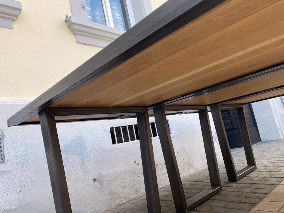 2 Tische/Bistrotische/Esstische/Bartische/Lounge/Industrie