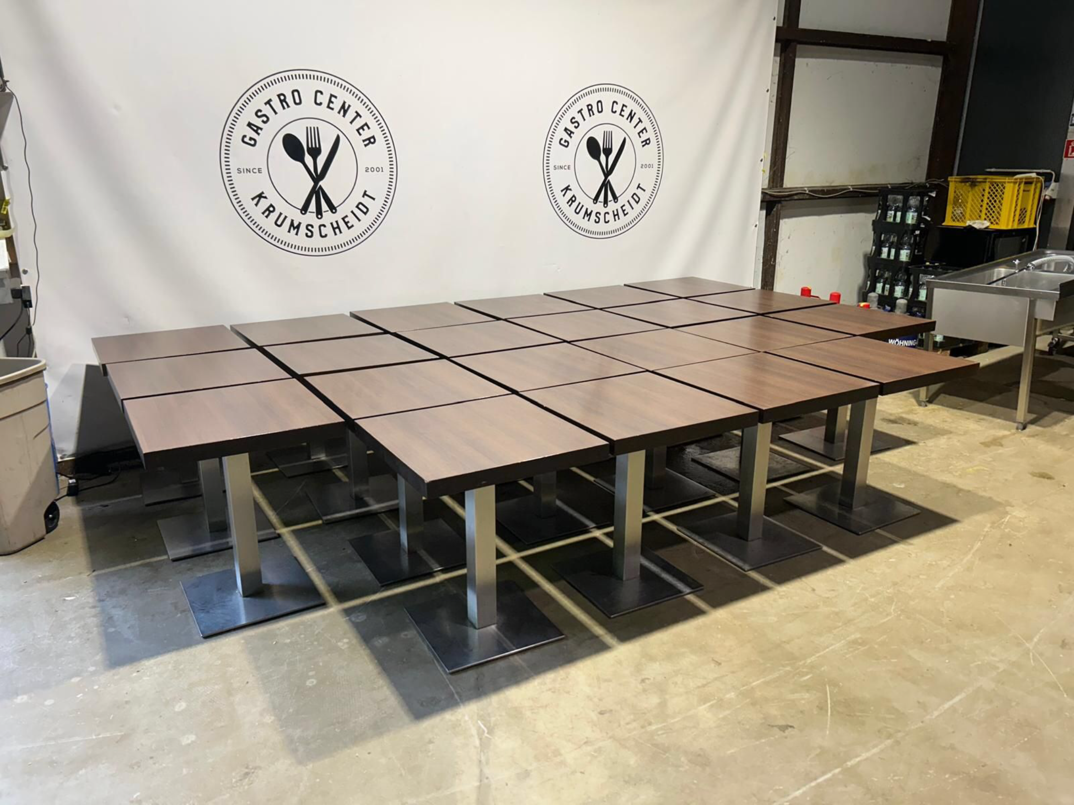22 Tische/ Bistrotische/ Stammtische/ 65x 65