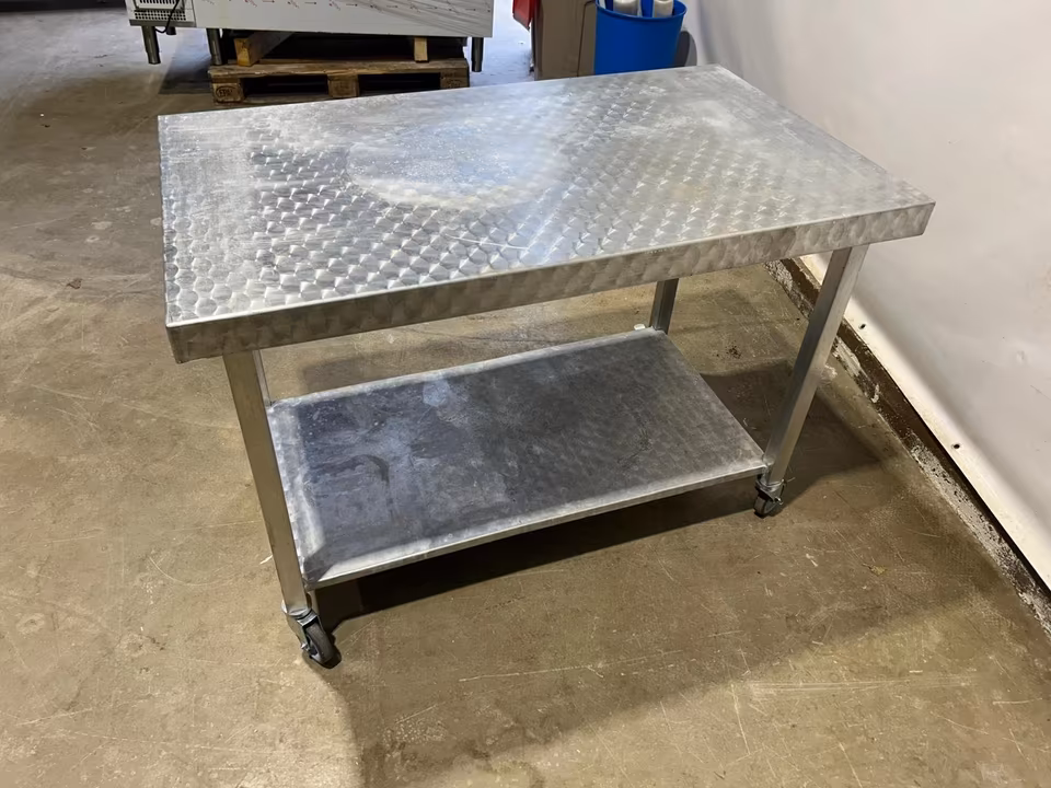 Alutisch/ Aluminium Tisch/ Arbeitstisch/ Werkstattwagen/ 120x70cm