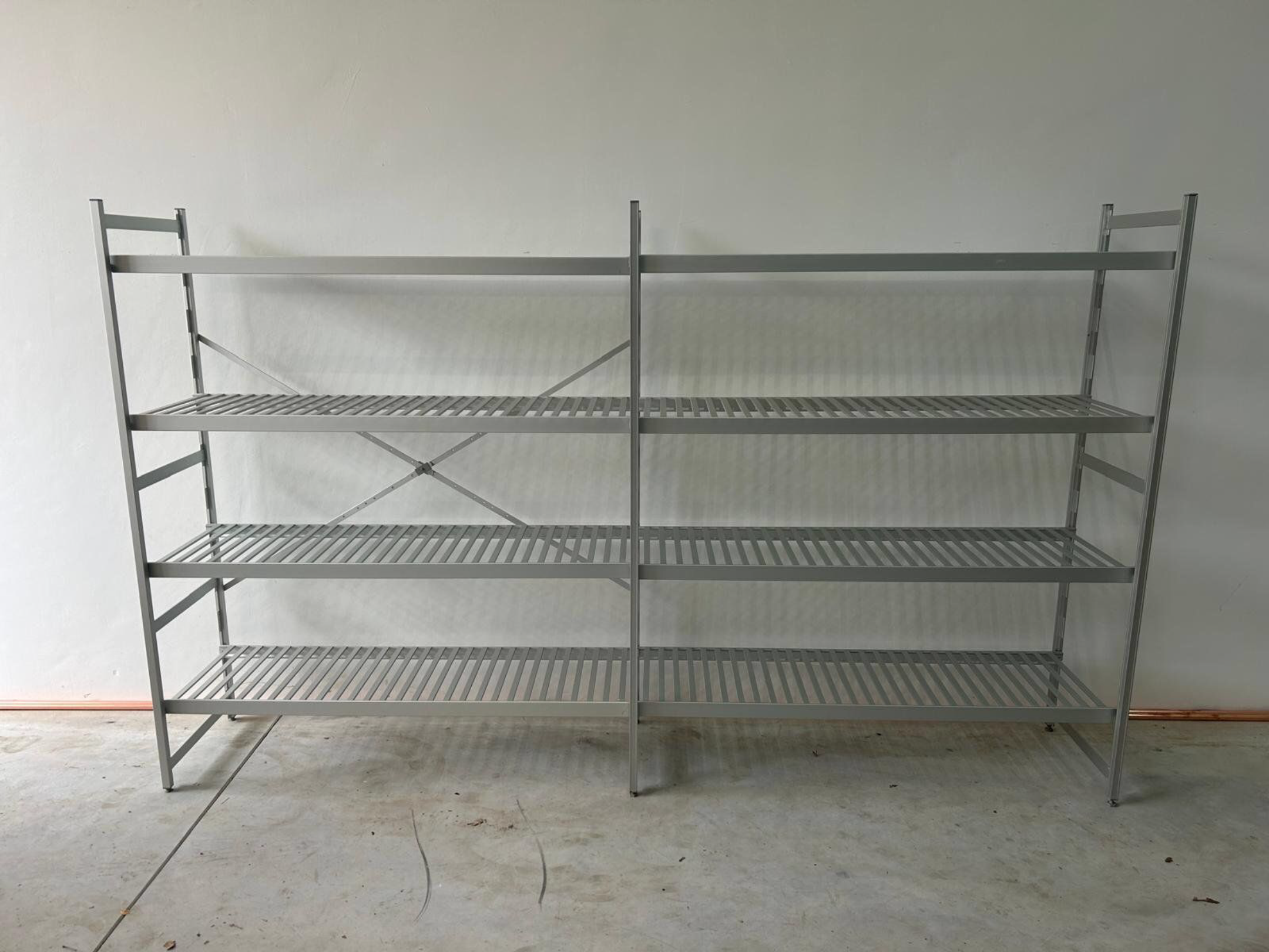 Aluminiumregal/ Aluregal/ 297 x51 cm / No.62