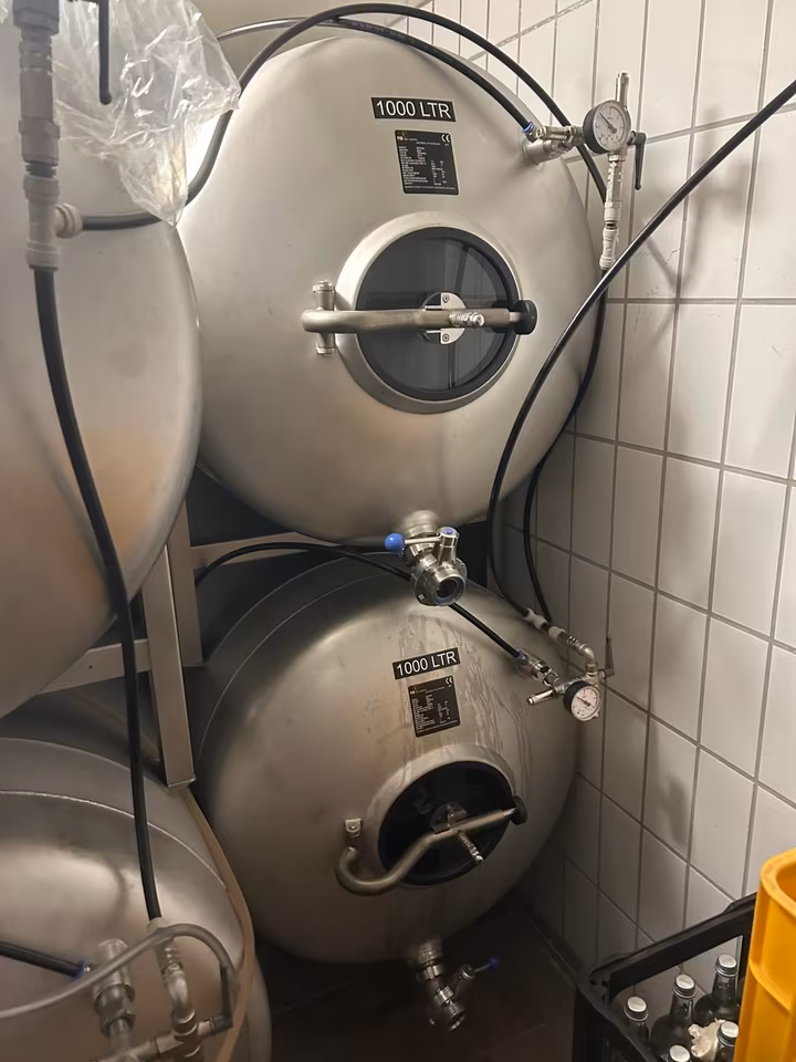 4x Biertank/ Lagertank/ 1000 Liter/ FIB/ 70200503/ Beertank