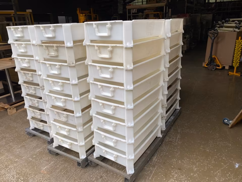 48x Fleischerwannen/Fleischerwanne/Fleischerkisten/mit Rollwagen