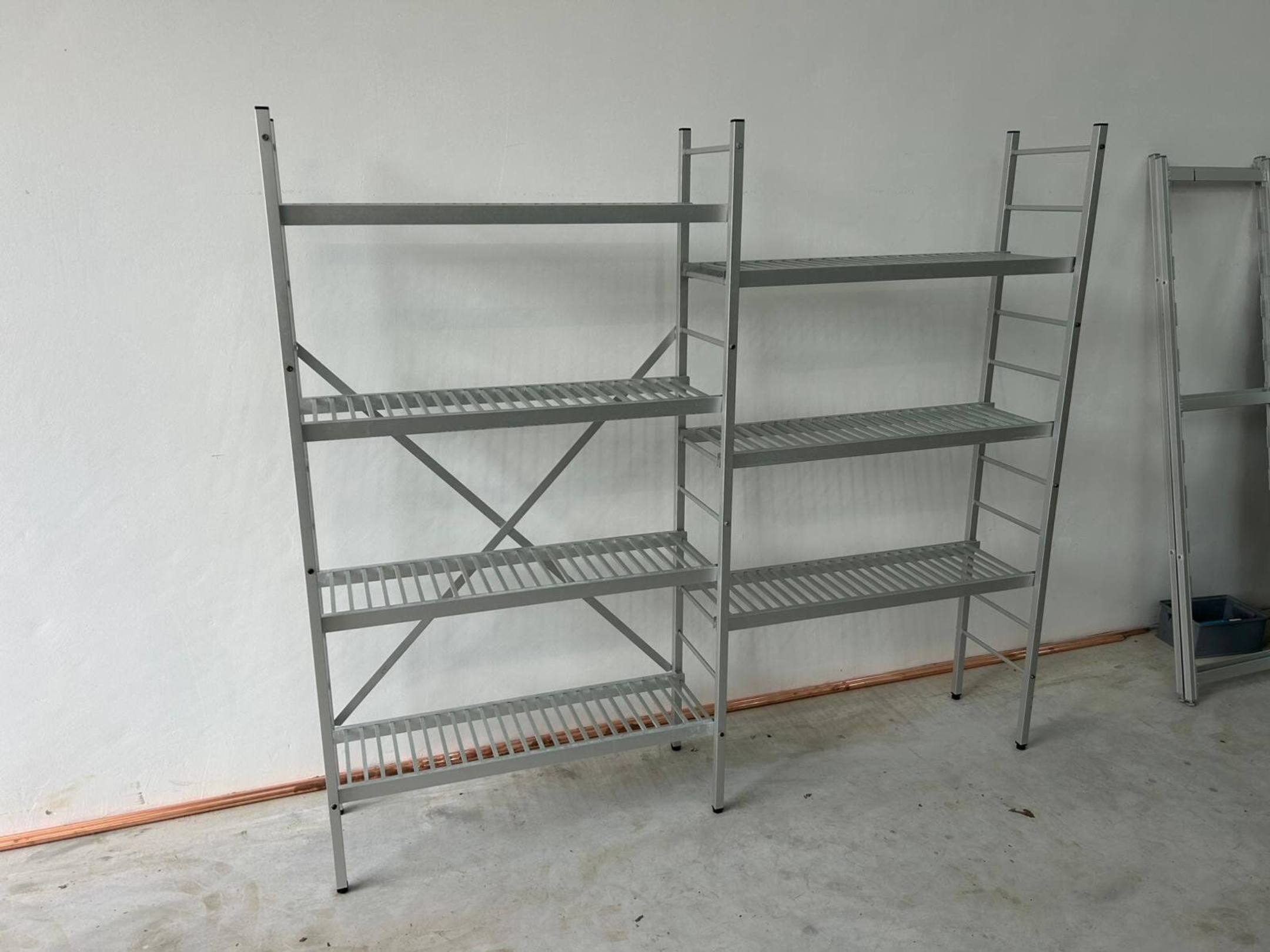 Aluminiumregal/Aluregal /203 x 35 cm/ No 61